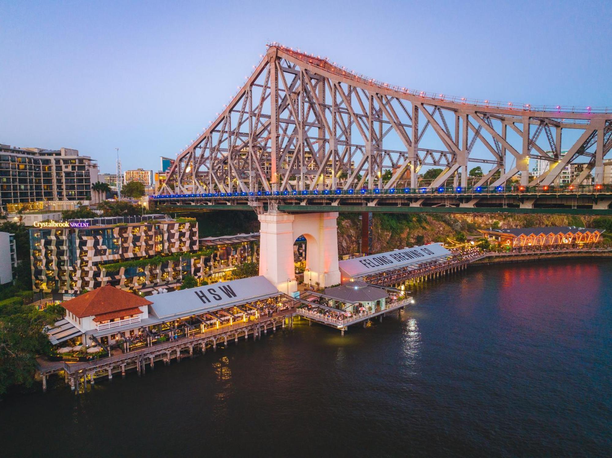 Crystalbrook Vincent Hotel Brisbane Ngoại thất bức ảnh William Jolly Bridge